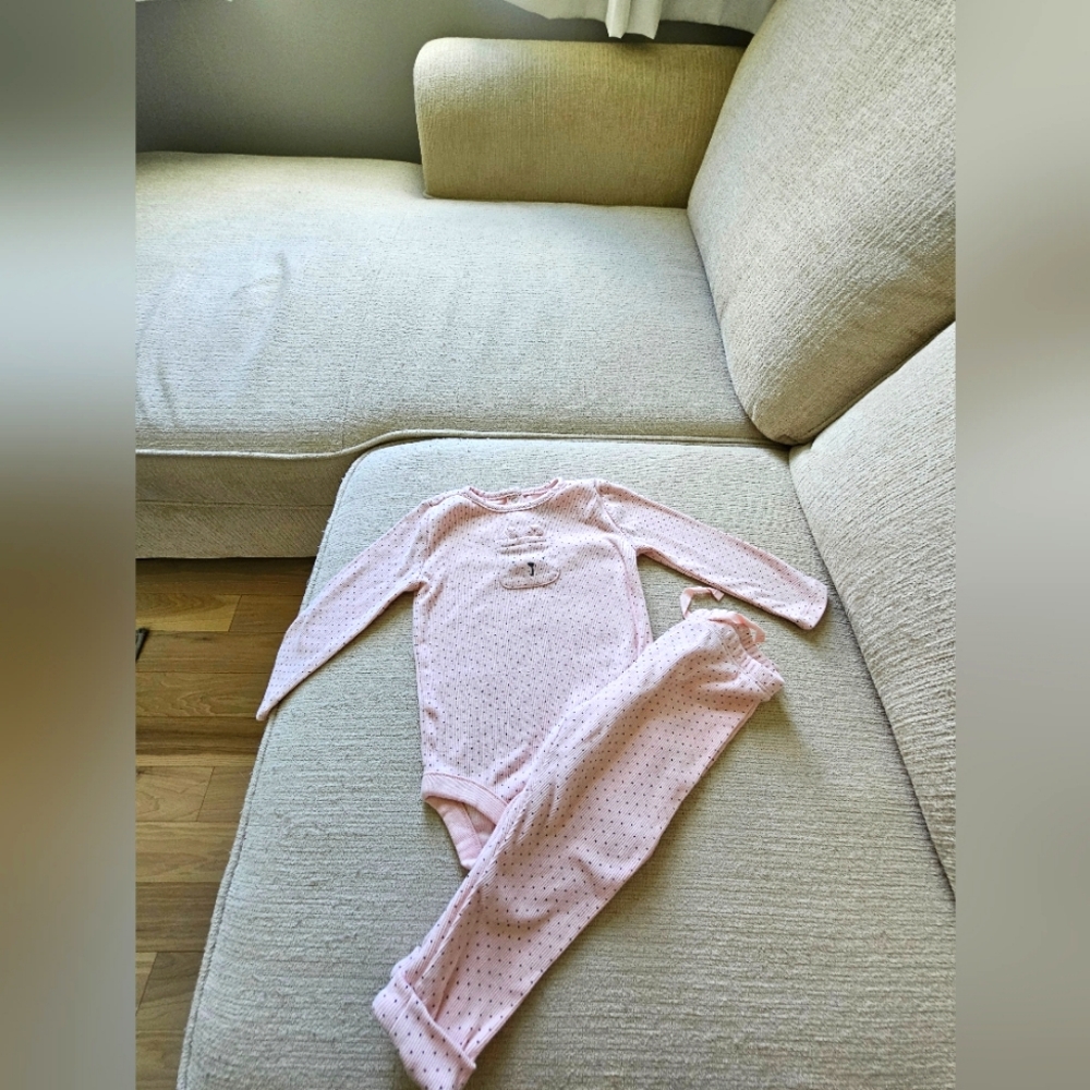 NEW Gap Baby Pajama Set 12-18M NWOT